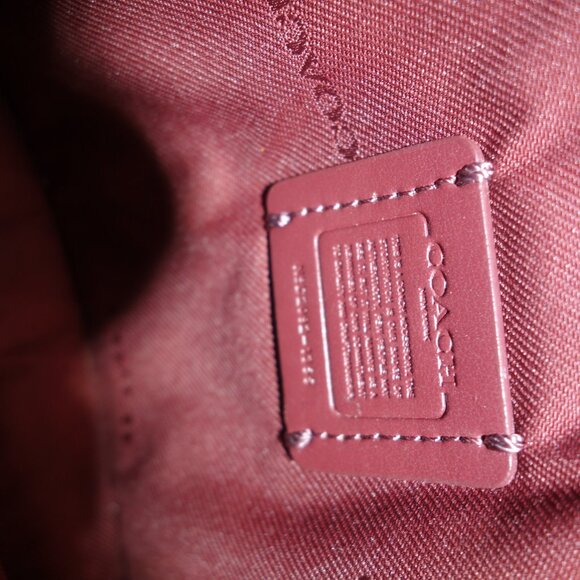 Coach Noa pop up Messenger Wallet Color Block and Floral print 1355 chainstrap - Picture 2 of 12